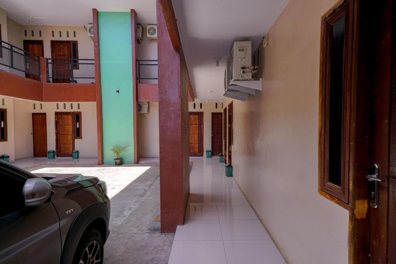 Reddoorz Syariah Near Bukit Teletubbies Padangsidempuan Otel Dış mekan fotoğraf