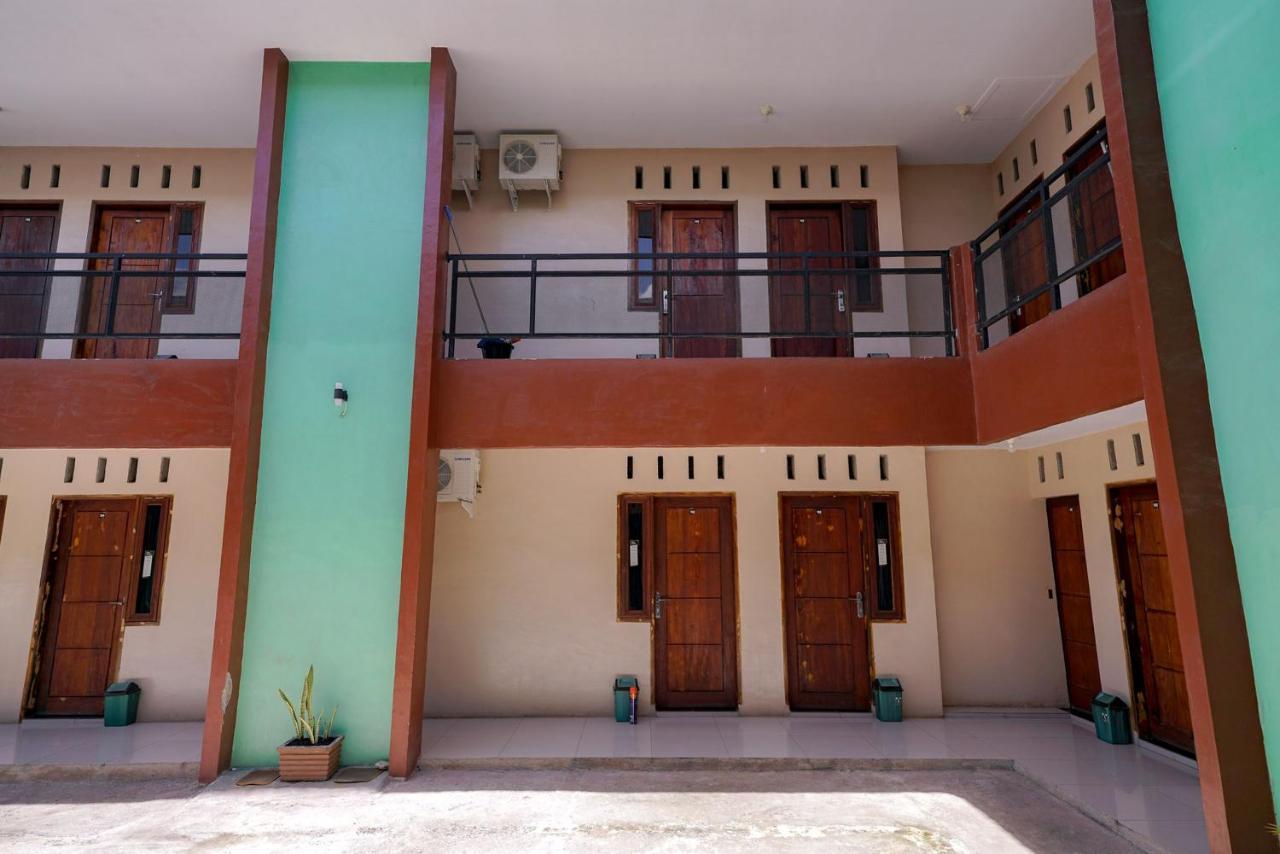 Reddoorz Syariah Near Bukit Teletubbies Padangsidempuan Otel Dış mekan fotoğraf
